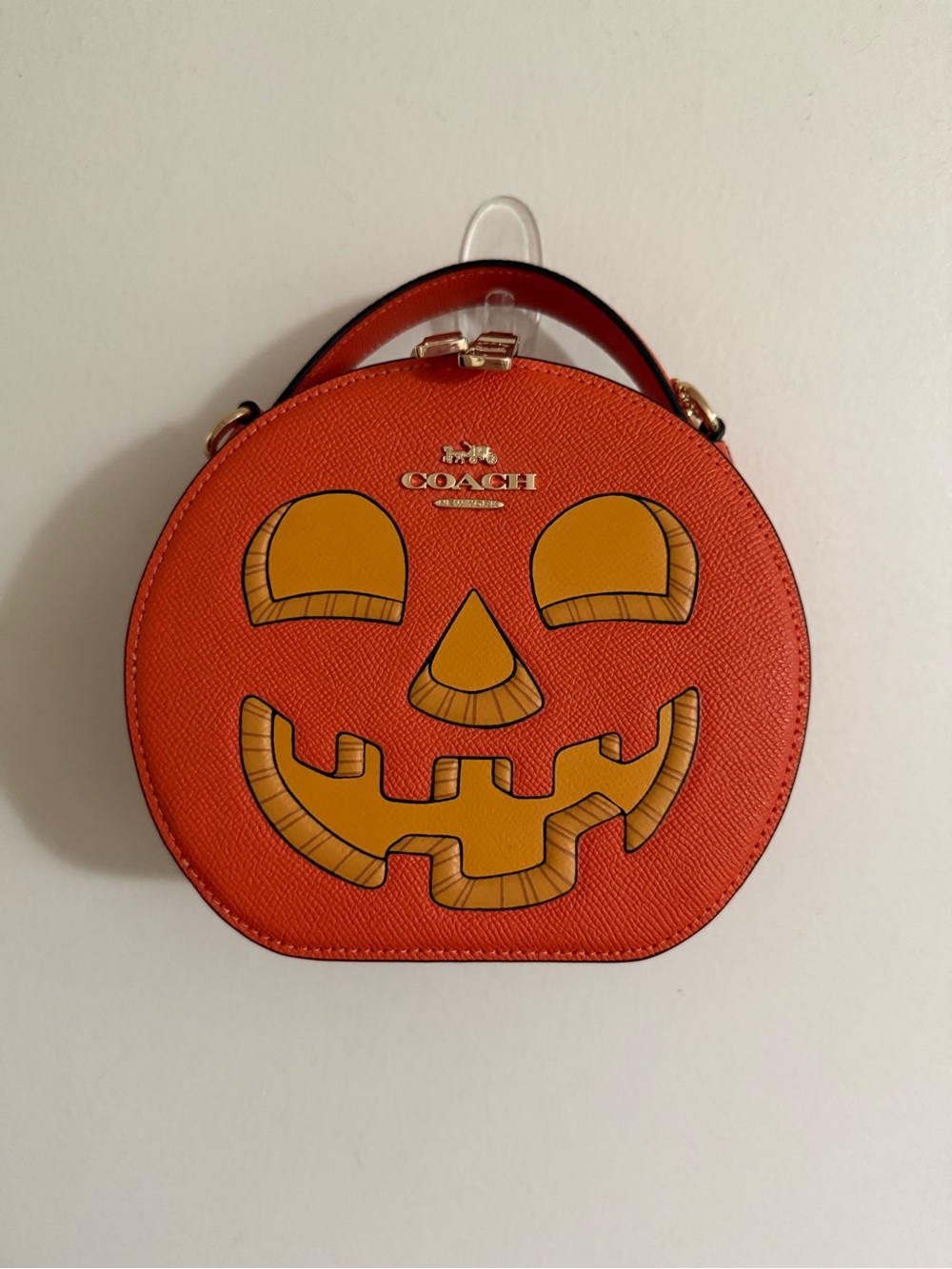 Coach Outlet Canteen Crossbody With Halloween Pumpkin 🎃